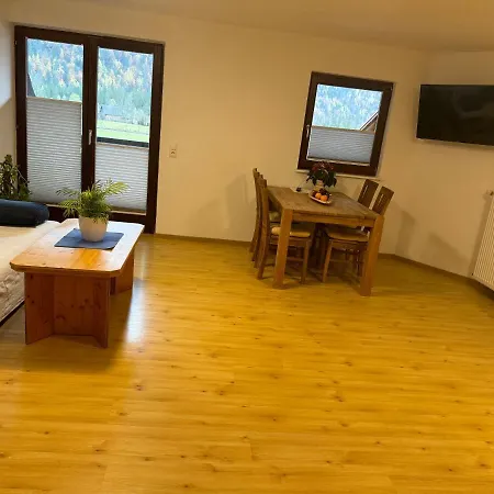 Haus Edelweiss Обертраун