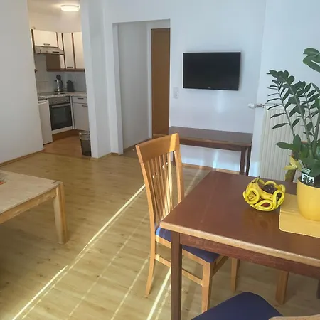 Haus Edelweiss Гостевой дом *