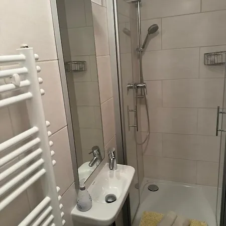 Haus Edelweiss אוברטראון