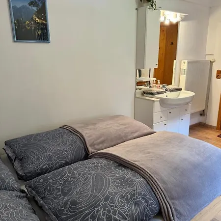 Haus Edelweiss * אוברטראון