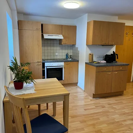 Haus Edelweiss אוברטראון